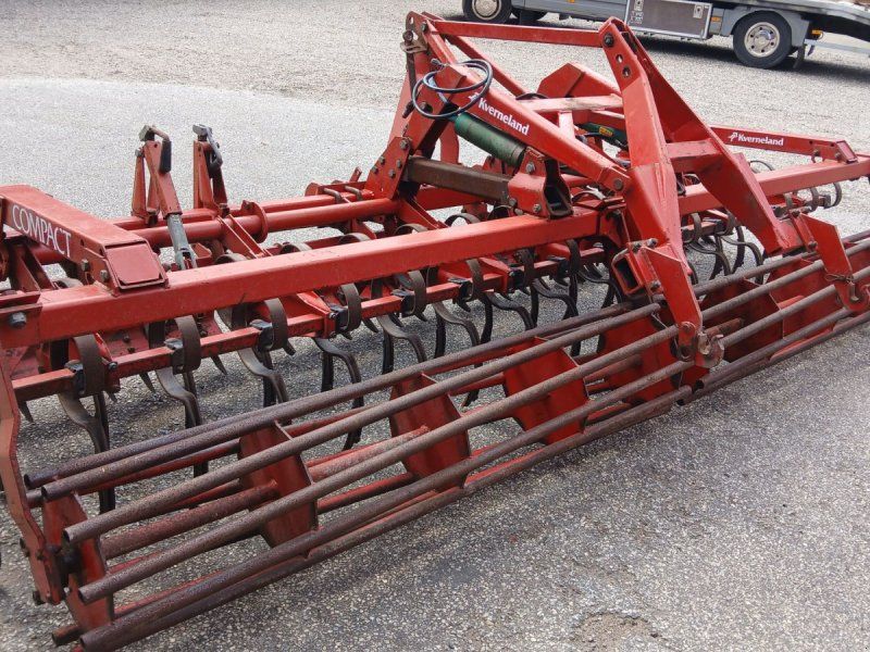 Kverneland Compact 4 m. combiharve