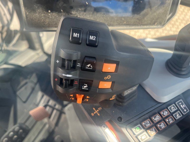 Valtra G125 Versu
