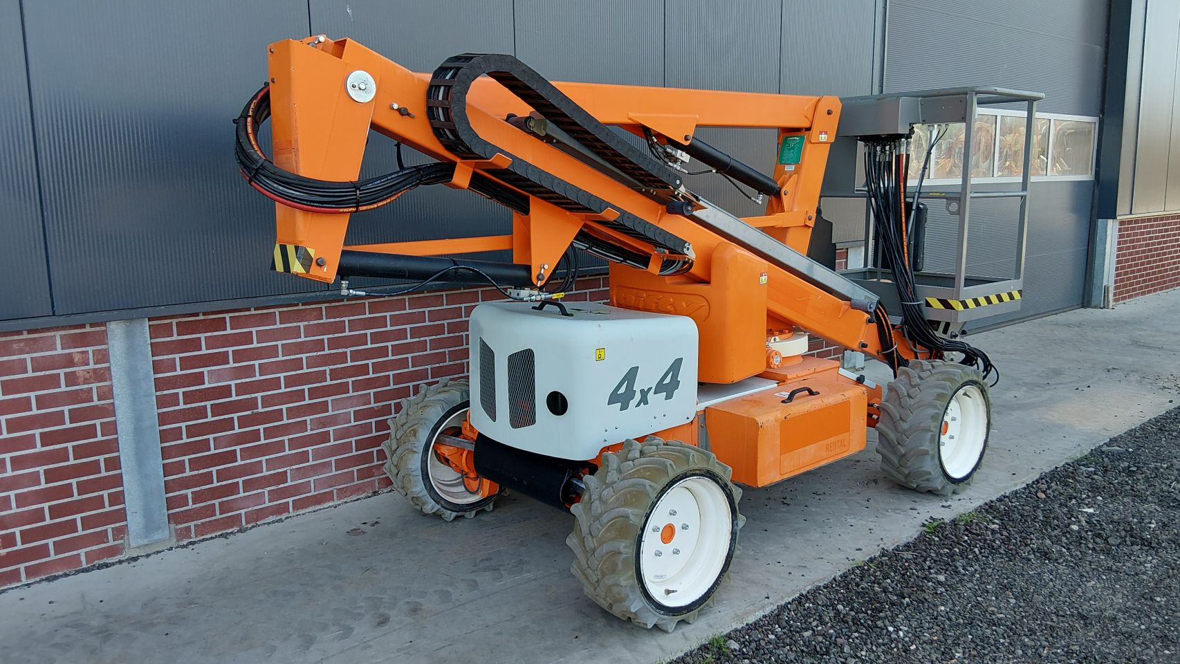 Nette Niftylift Hr12DE 4WD hybride nieuwe accus HR