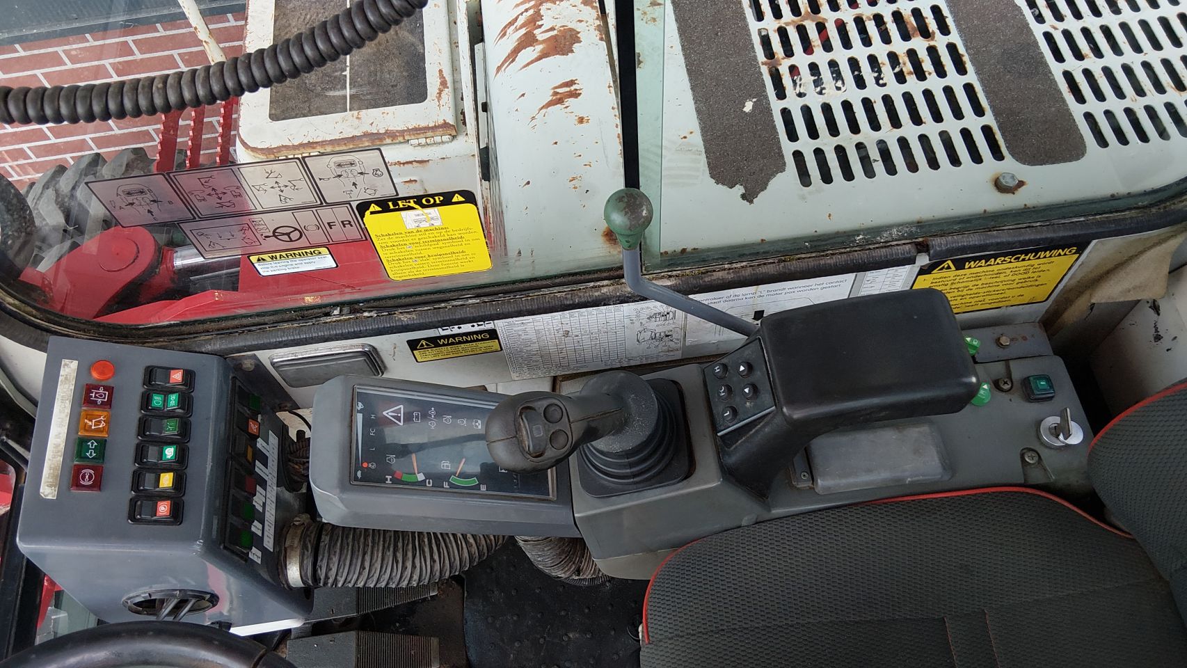 Complete Takeuchi TB175W mobiele sloop/sor/maai fu