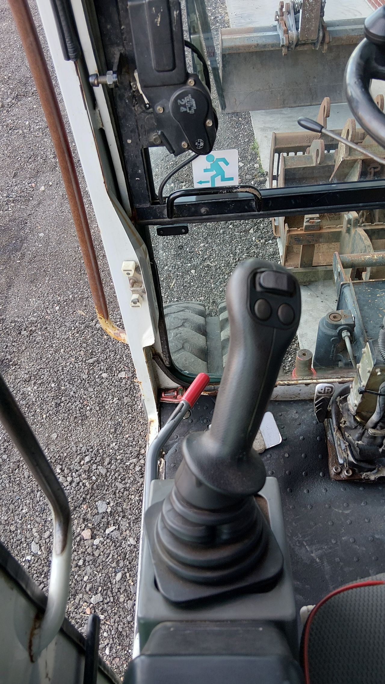Complete Takeuchi TB175W mobiele sloop/sor/maai fu