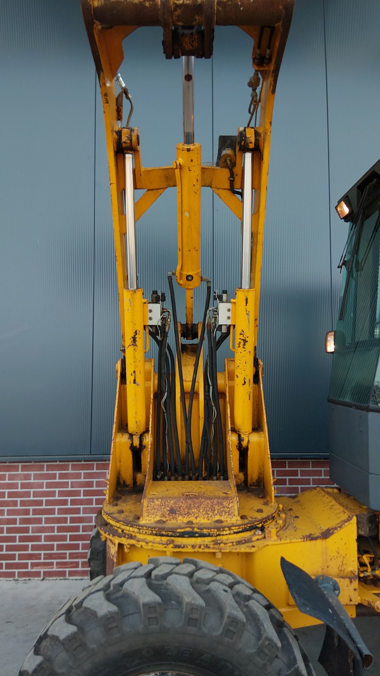 Paus RL1052SL shovel draaigiek (bj2006) bak+vorken RL 1