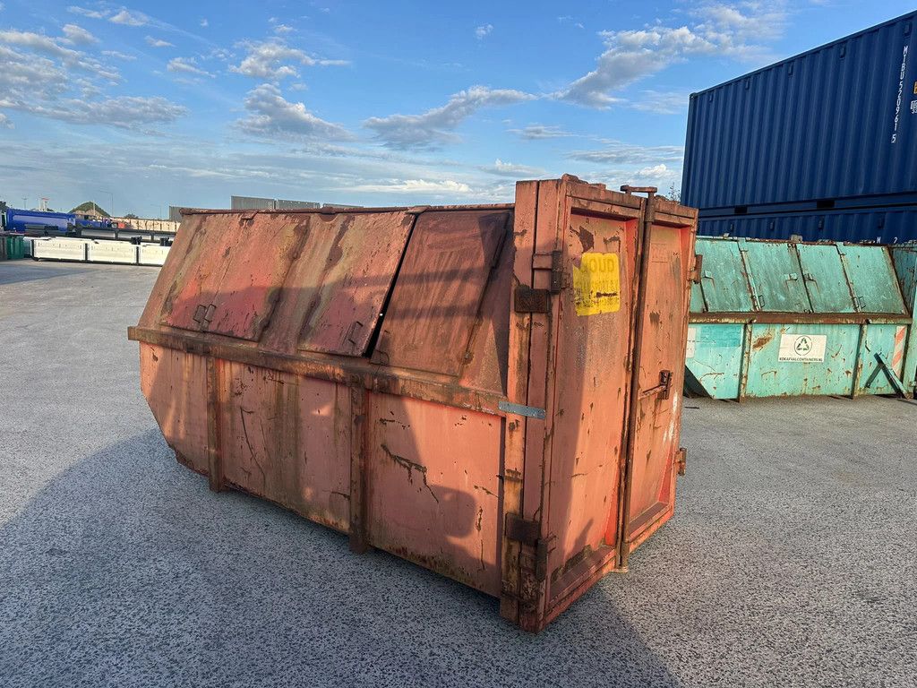 Domat Gebruikte 9m3 portaalarm container