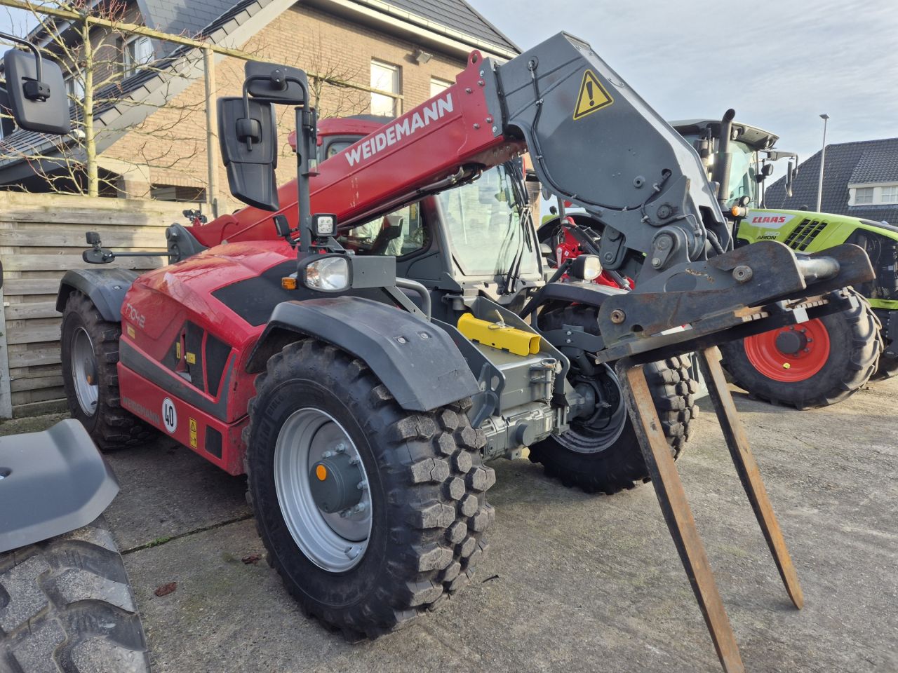 Weidemann T7042