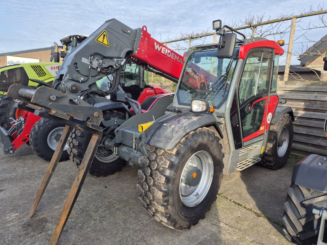 Weidemann T7042