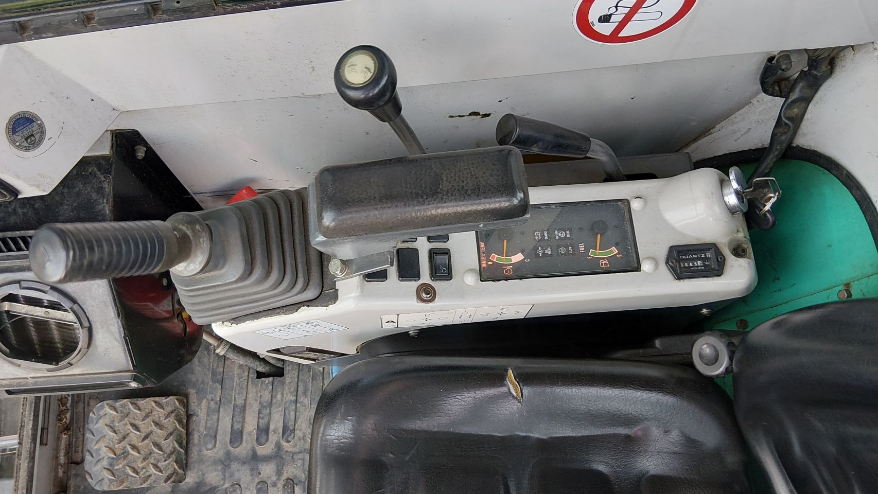Nette IHI 17NE graafmachine ex gemeente (Bj2002) 1