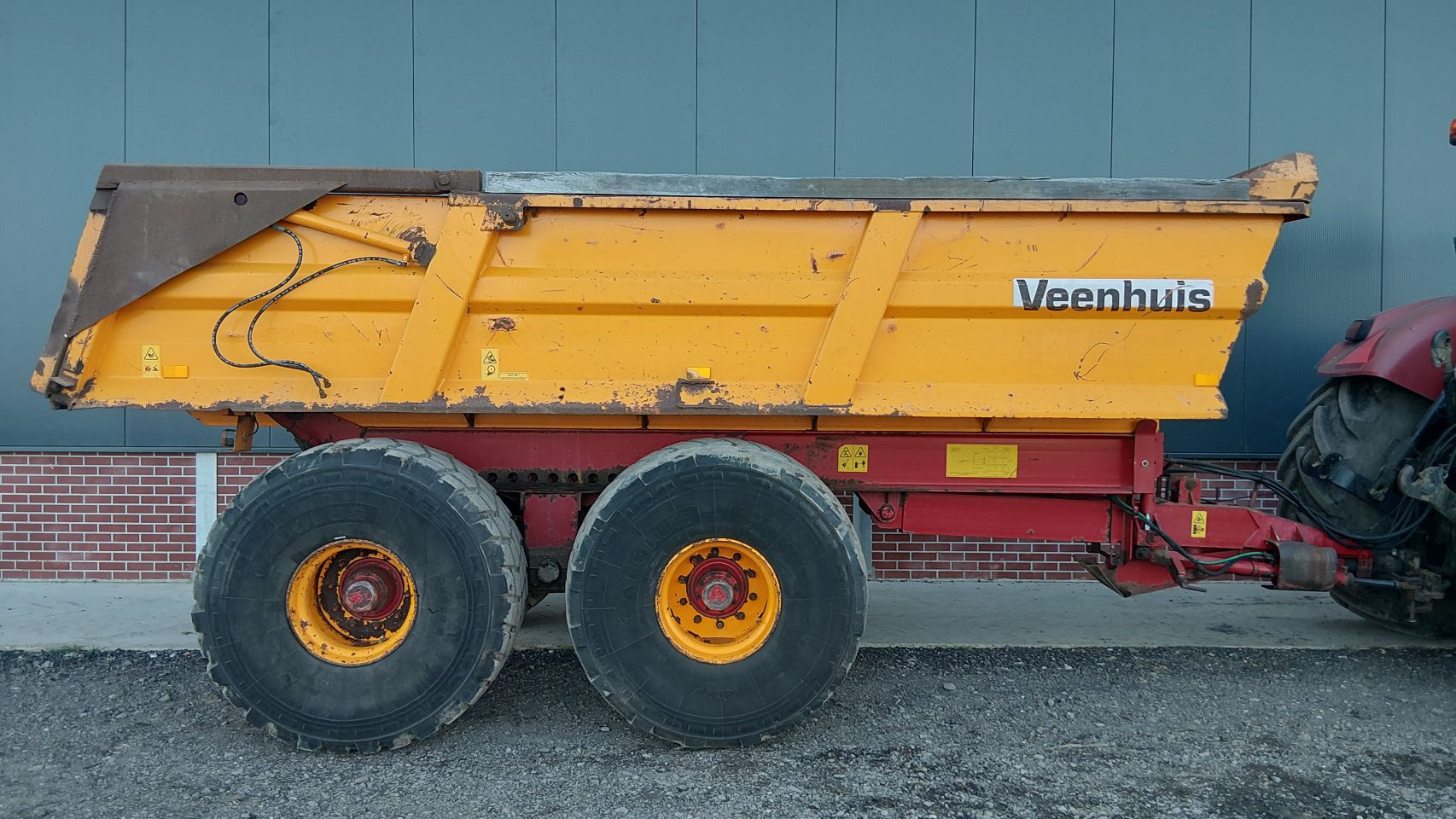 Veenhuis JVZK 20000 kieper (bj2001) gestuurd 20000