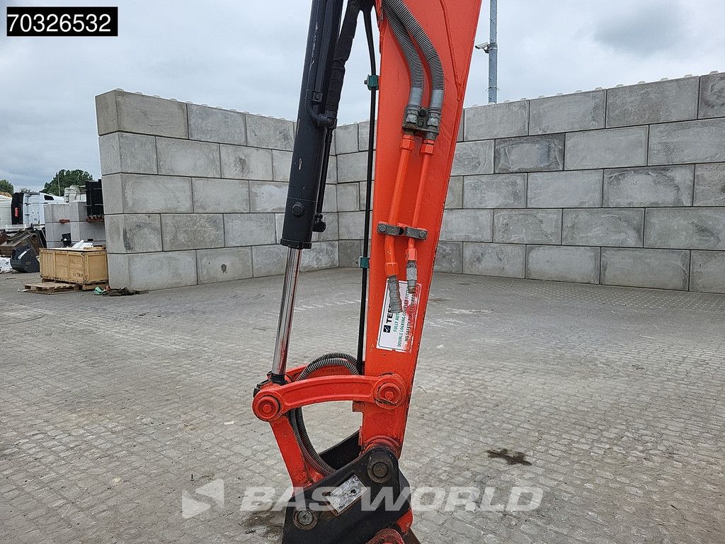 Kubota U50-5 A/C - 3 Buckets