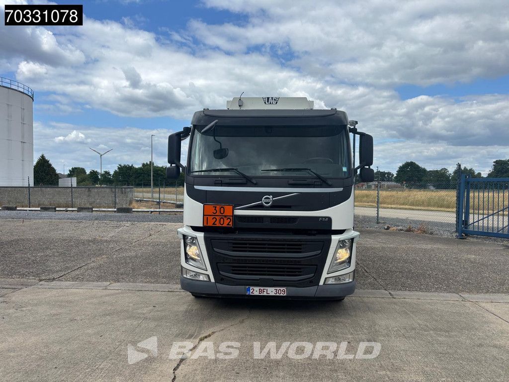 Volvo FM 370 6X2 LAG Fuel tanker 18.950 Liter 4 compartments Steering axle VEB Euro 6