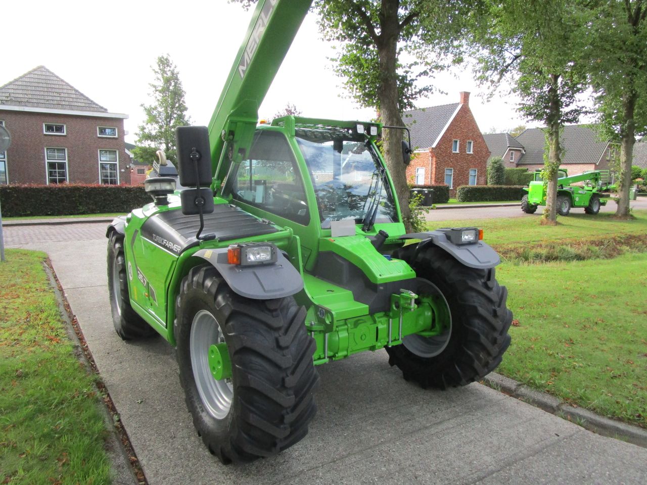 Merlo tf 35.7 140 pk 254 uren!!!!!!!!!!