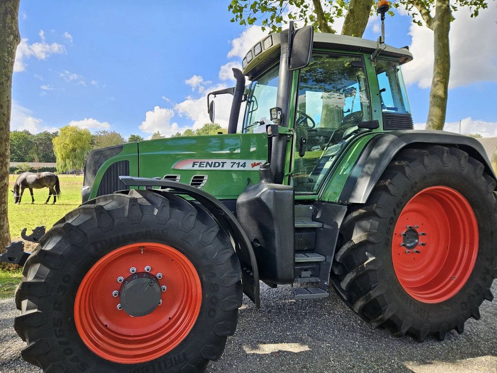 Fendt 714 Com2 Vario (711 712 716 )