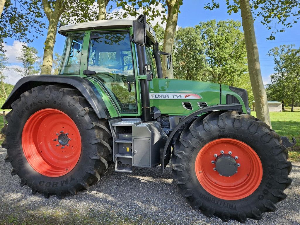 Fendt 714 Com2 Vario (711 712 716 )