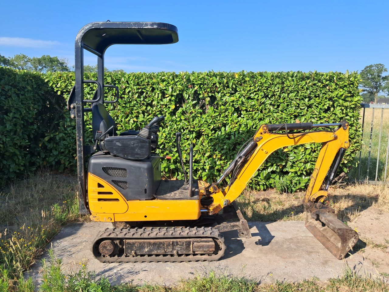 Minigraver Hanix H09D / Minikraan / Graafmachine
