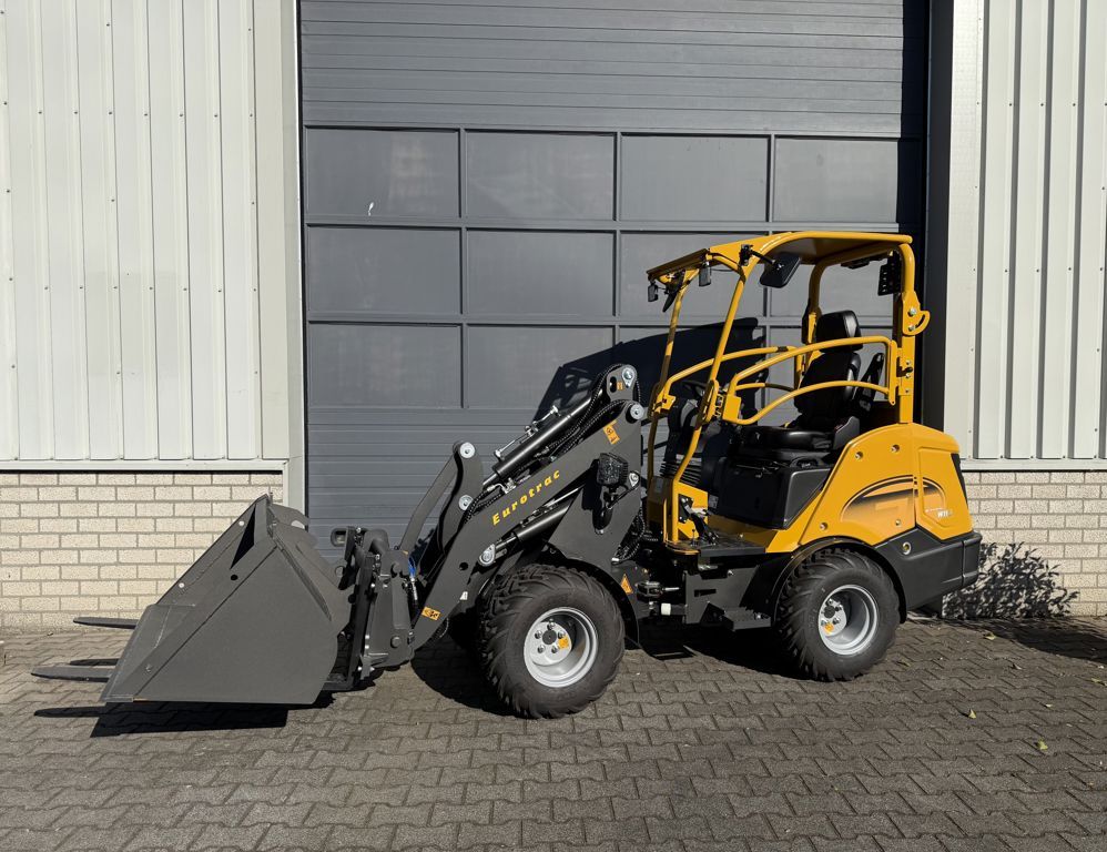 Eurotrac W11 L - Long Wheelbase