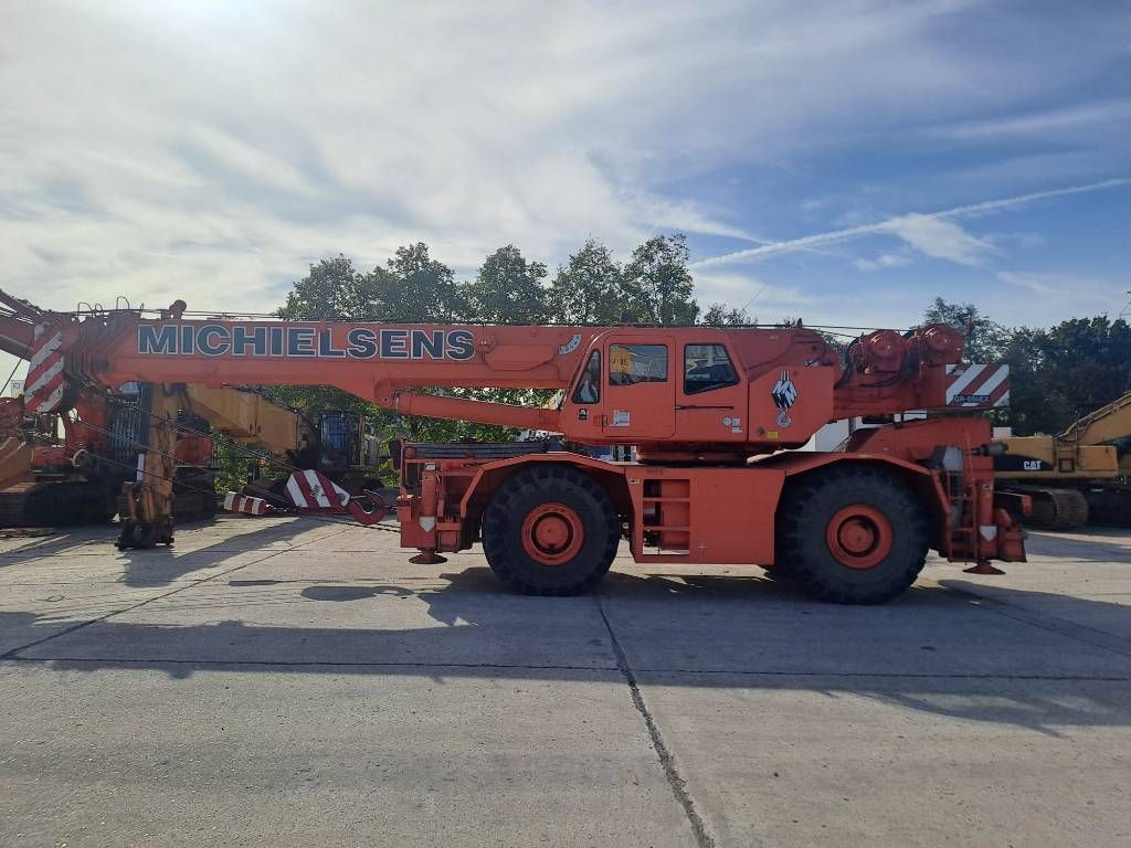 Tadano GR550EX (+ JIB 17m)