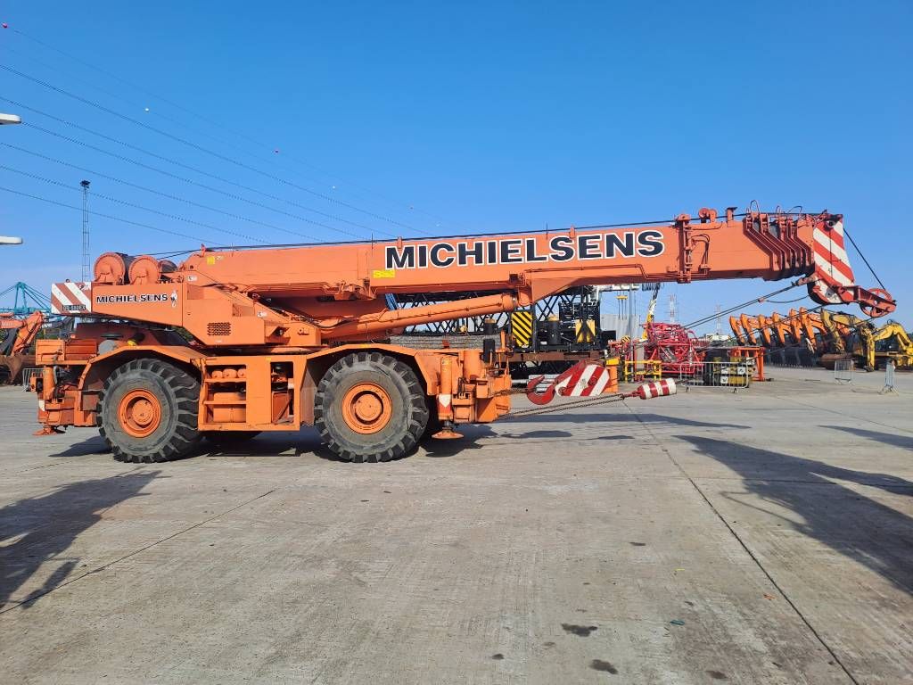 Tadano GR550EX (+ JIB 17m)