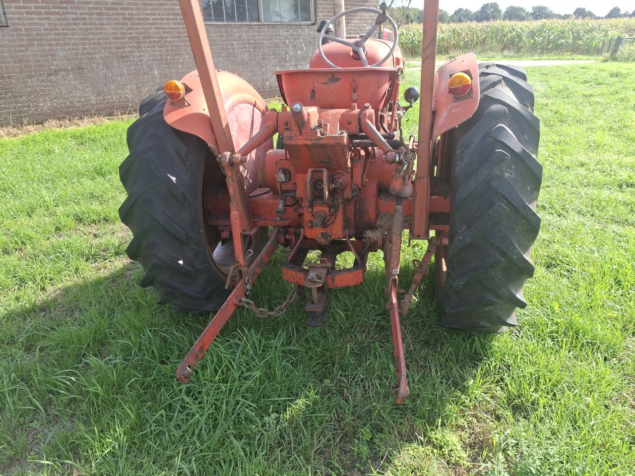 Nuffield 10/42