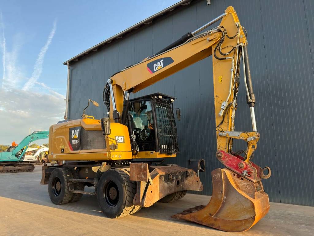 CAT M318F