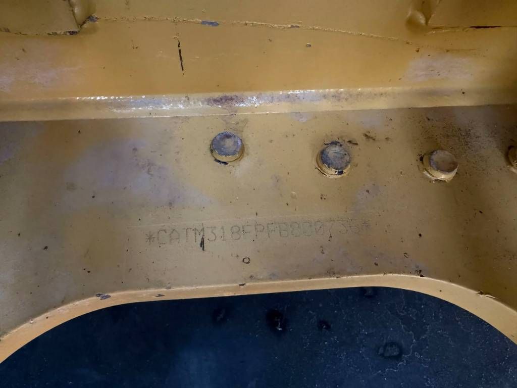 CAT M318F