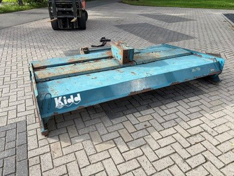 KIDD weidebloter met werkbreedte van 2,8 m