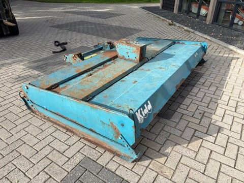 KIDD weidebloter met werkbreedte van 2,8 m