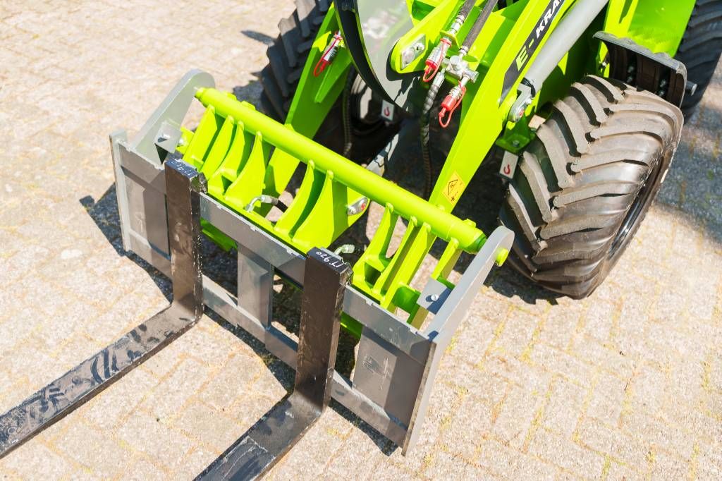 E-Kraft E1000 PRO Lithium minishovel wiellader
