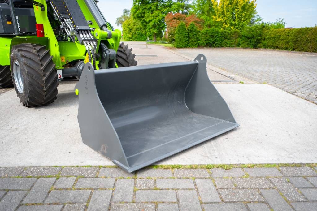 E-Kraft T600 Elektrische telescoopshovel