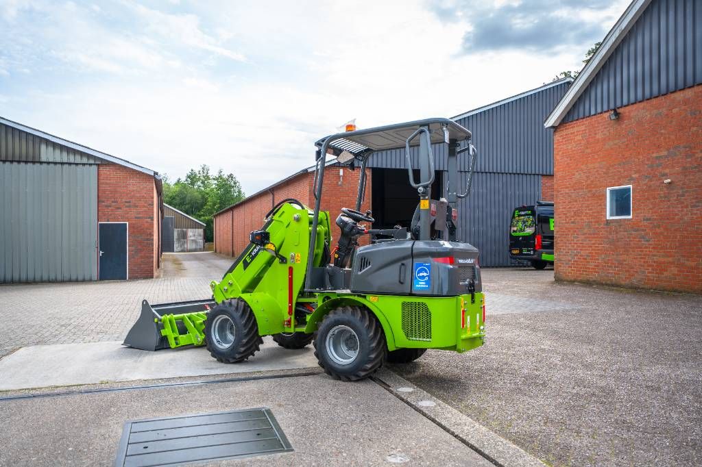 E-Kraft T600 Elektrische telescoopshovel