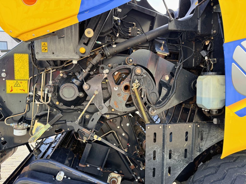 New Holland BB1270 Cropcutter