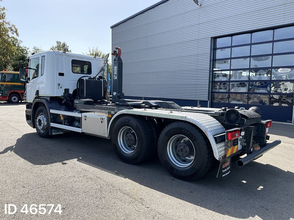 Scania P 360 6x4 Euro 6 Hiab haakarmsysteem Just 101.456 km!