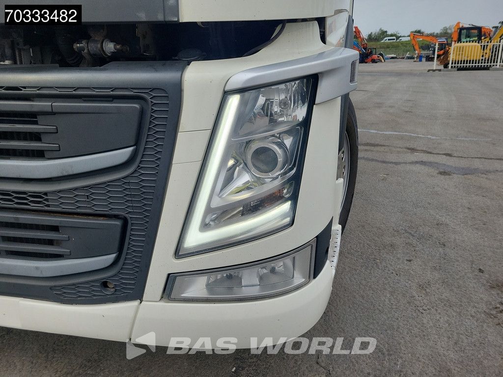 Volvo FM FM 410 6X2 Machine transporter Hydraulic ramp Winch Lift+Steering Axle Euro 6