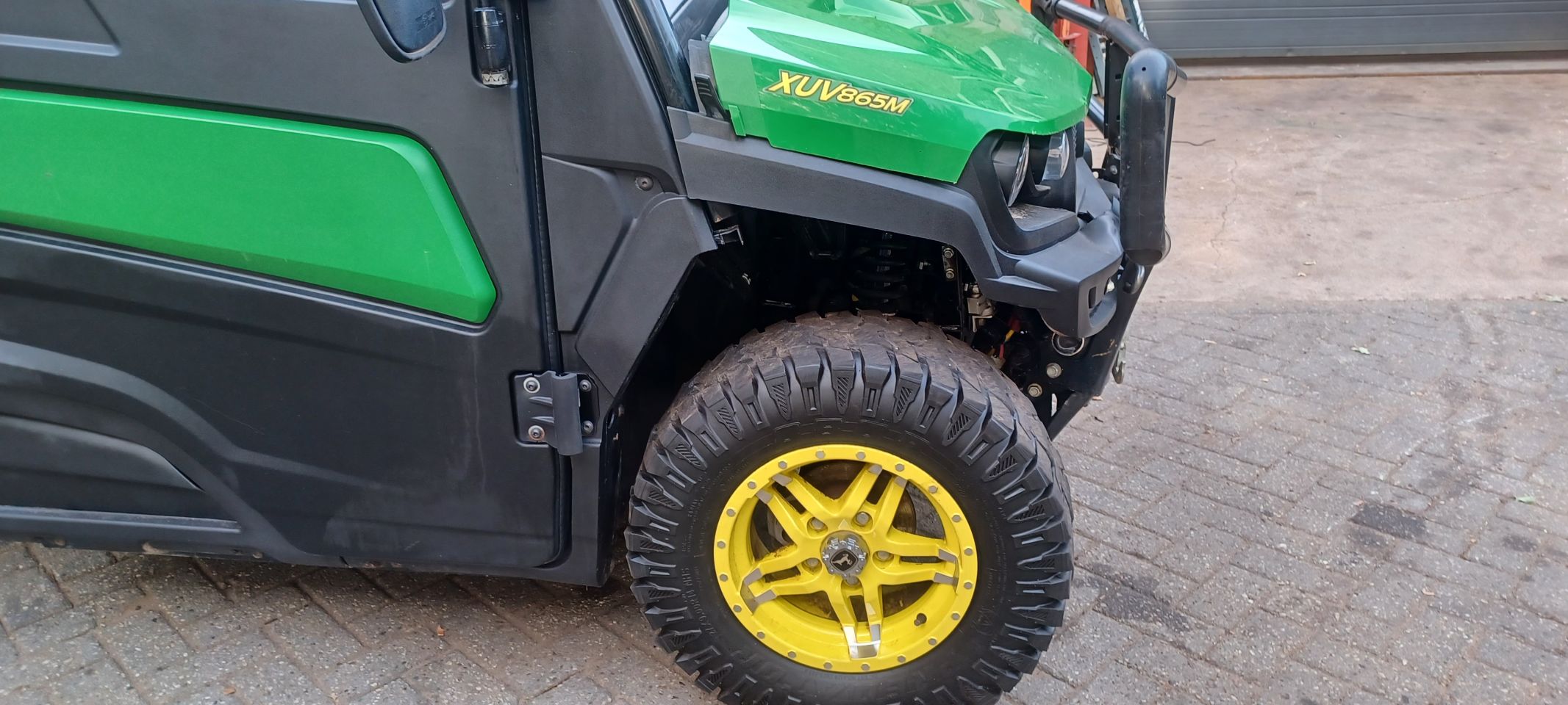 Jon deere gator xuv 865 m 2023 rijbaren schade