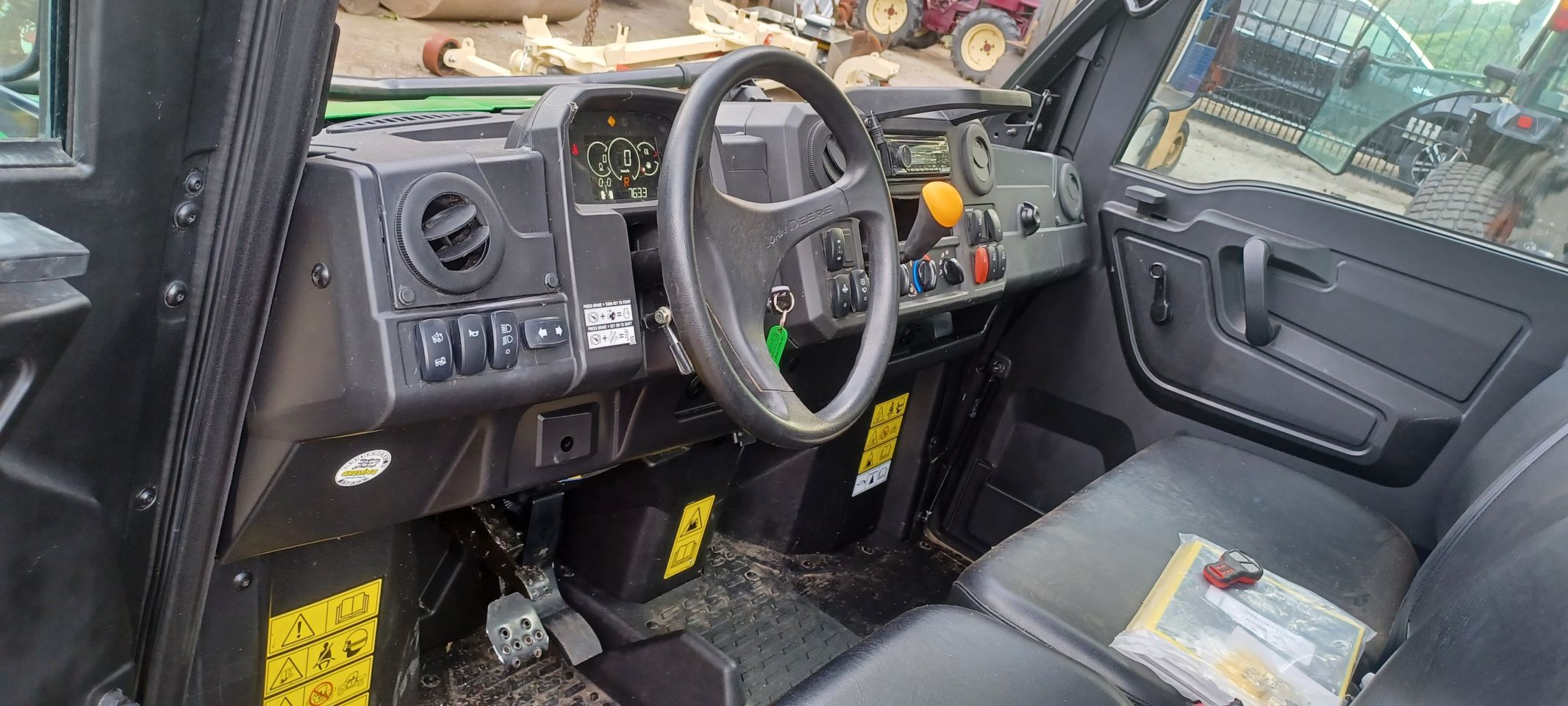 Jon deere gator xuv 865 m 2023 rijbaren schade