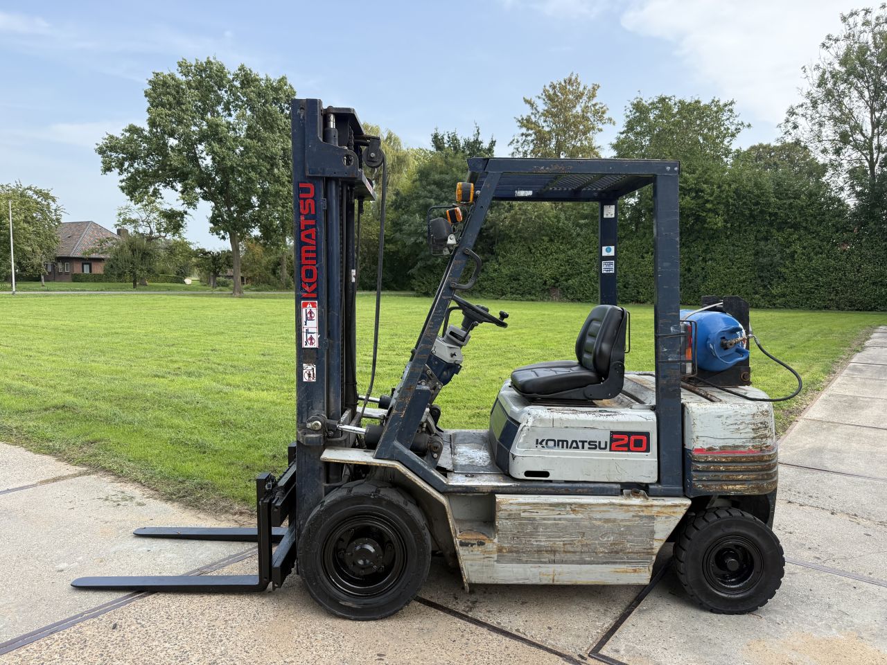 Komatsu 2 tonner LPG heftruck Sideshift doorkijkmast