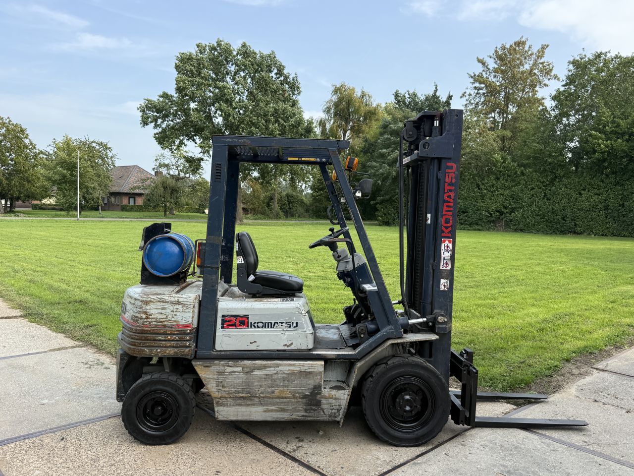 Komatsu 2 tonner LPG heftruck Sideshift doorkijkmast