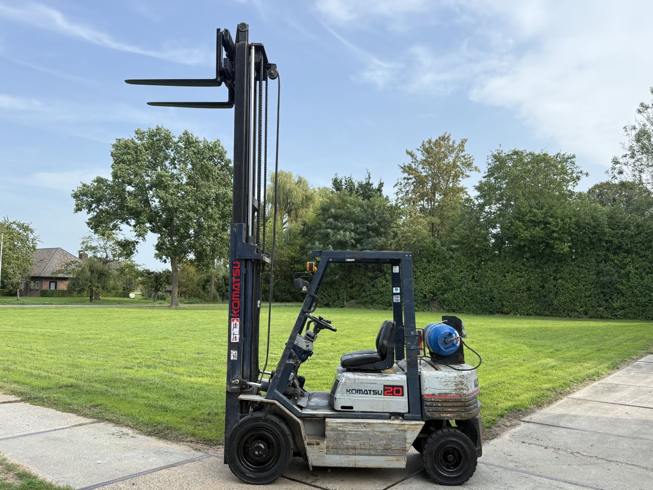 Komatsu 2 tonner LPG heftruck Sideshift doorkijkmast