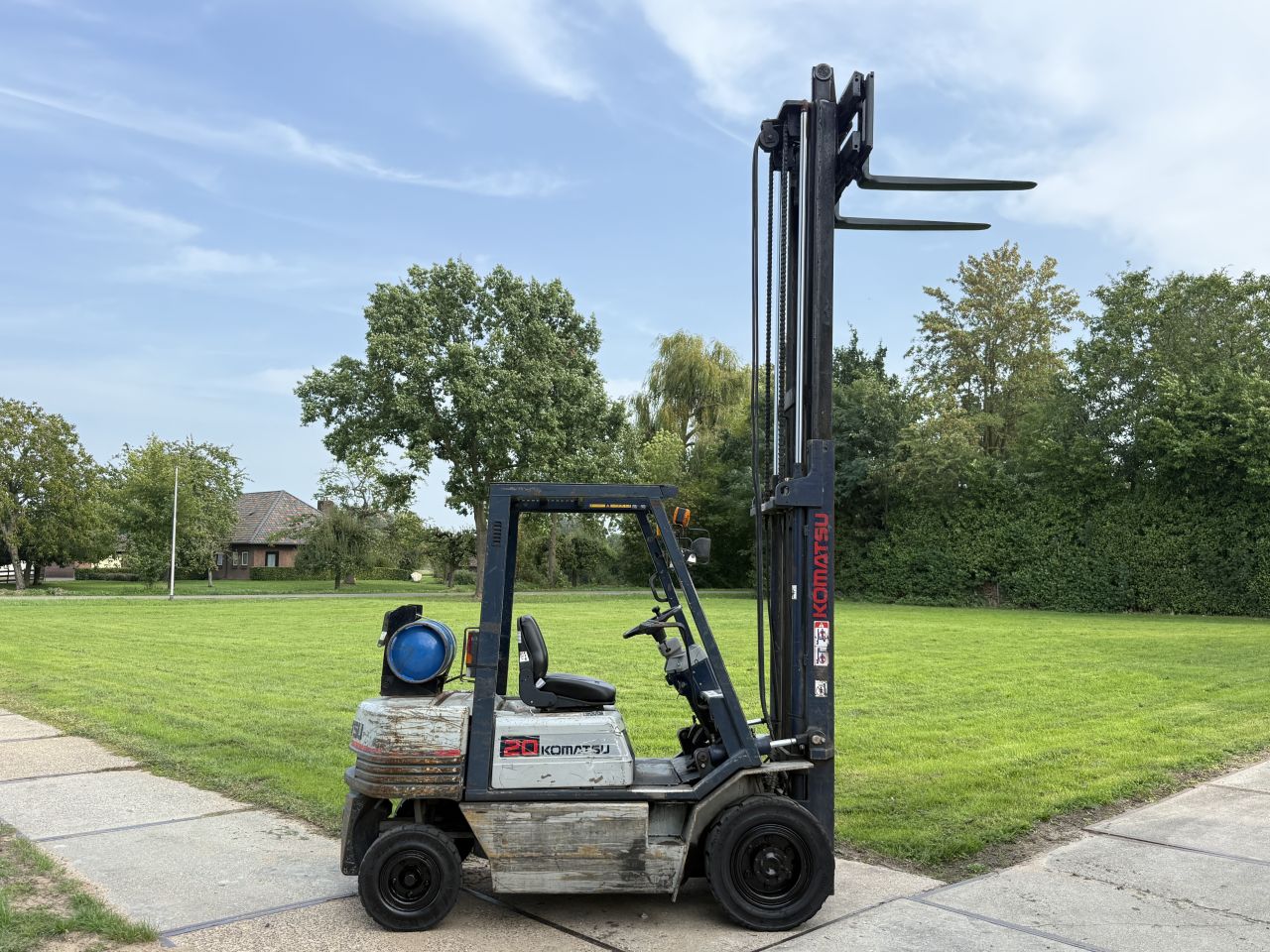 Komatsu 2 tonner LPG heftruck Sideshift doorkijkmast