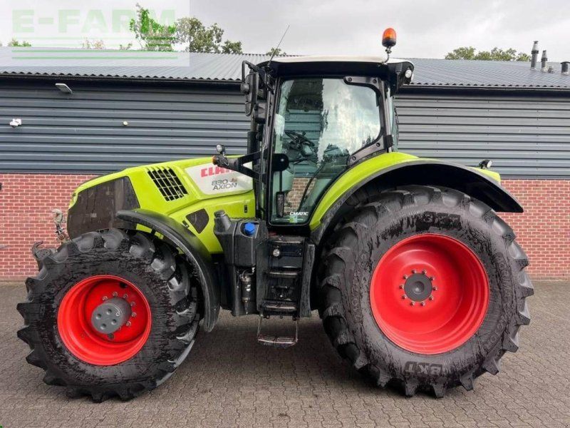 Claas axion 830