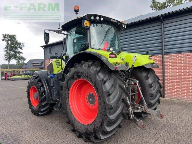 Claas axion 830