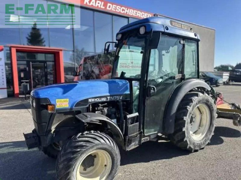 New Holland tn-v 75