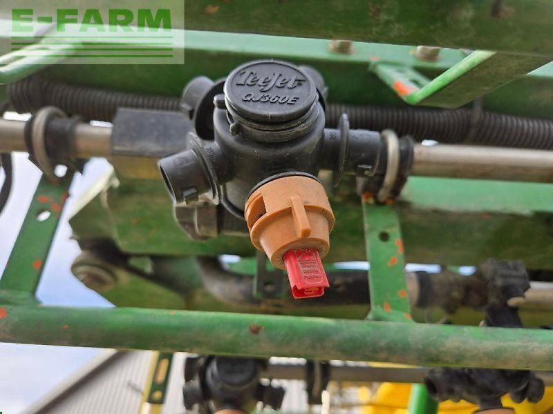 John Deere 624 sprayer