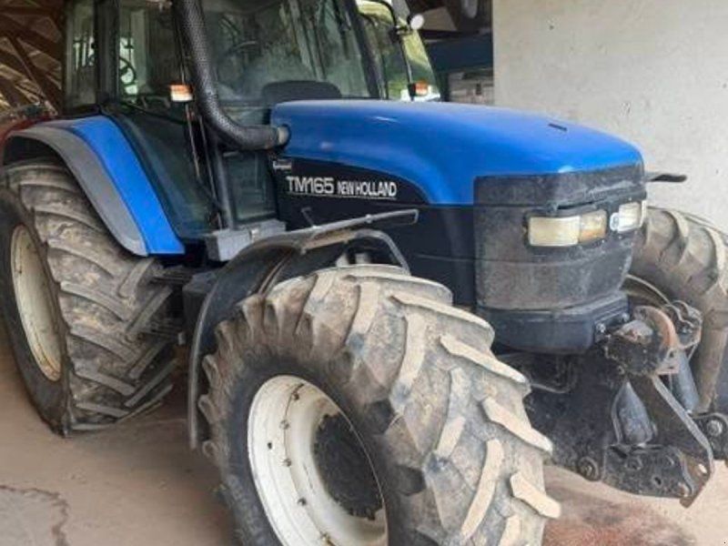 New Holland TM 165 med frontlift