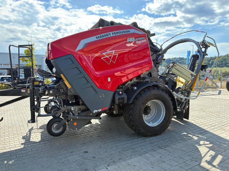 Massey Ferguson RB 4160 Protec