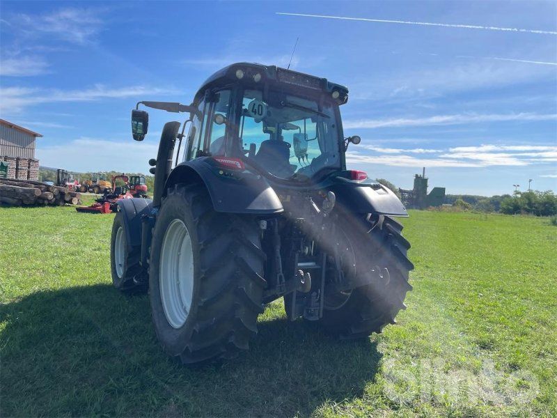 Valtra N104H5