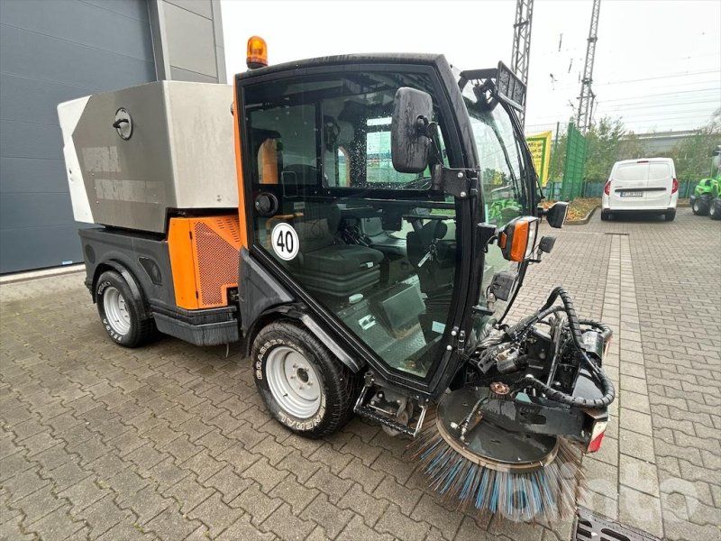 Nilfisk Jungo City Ranger 3570