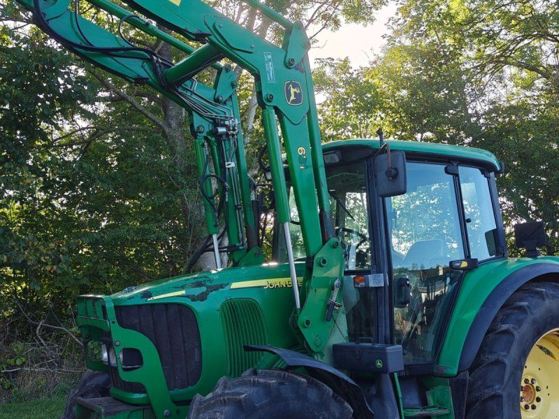John Deere 6320 SE M/FRONTLÆSSER