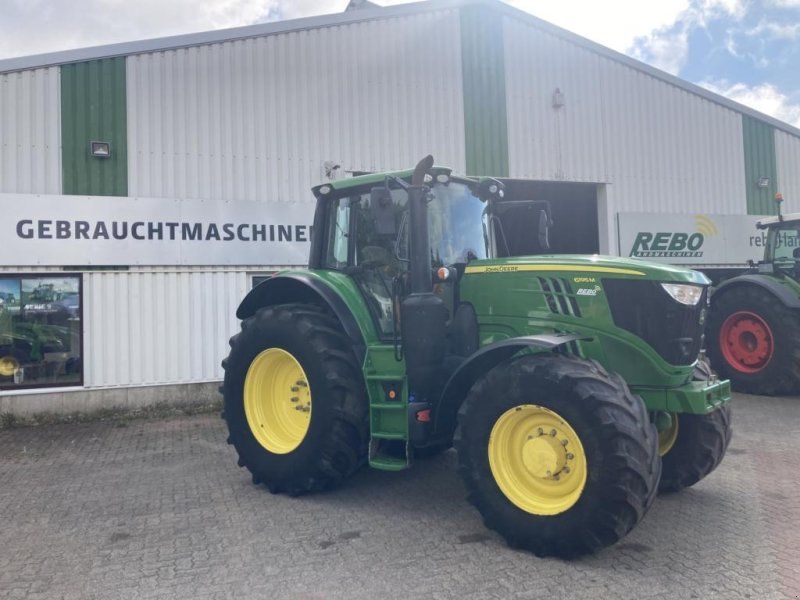 John Deere 6195M