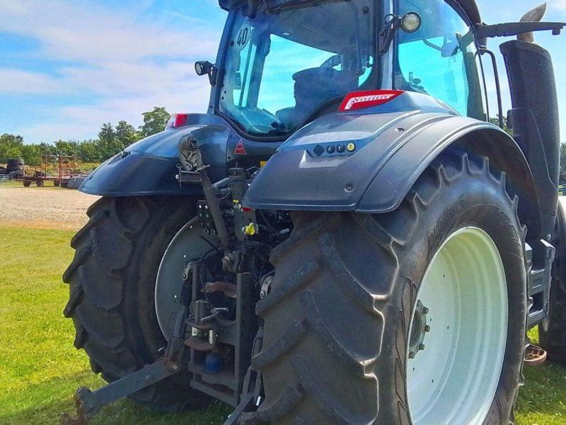 Valtra T 174