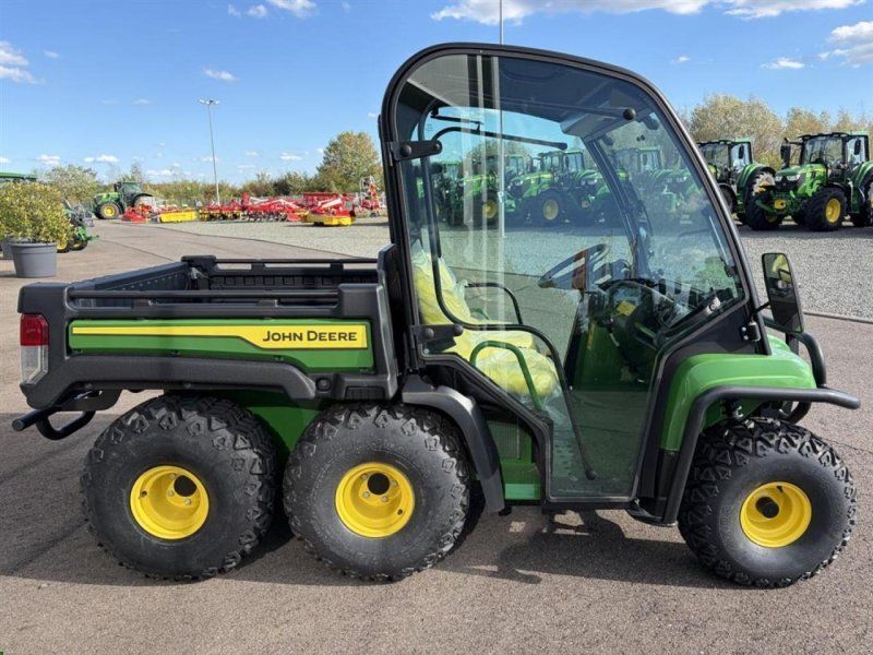 John Deere Gator TH 6x4