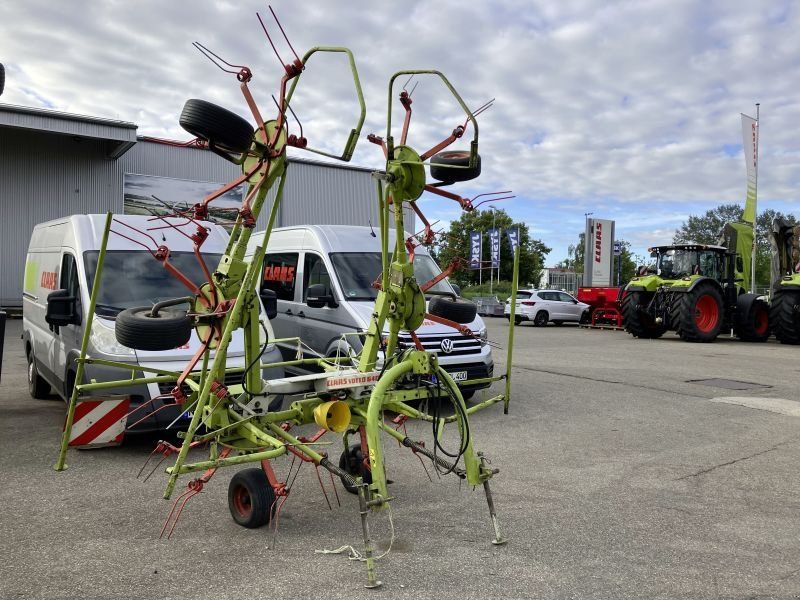 Claas VOLTO 640